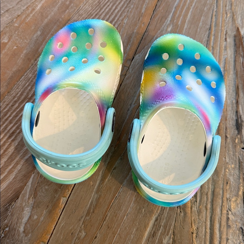 NWOT CROCS TODDLER SIZE 4 Colorful Tie-Dye Shoes